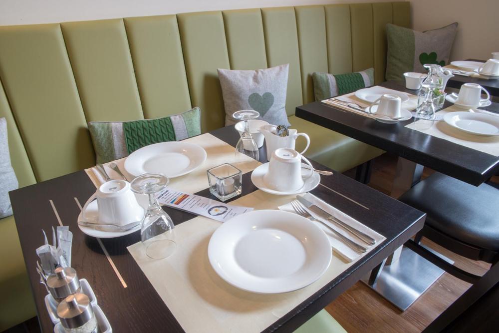 Landhotel Alte Topferei 29/41