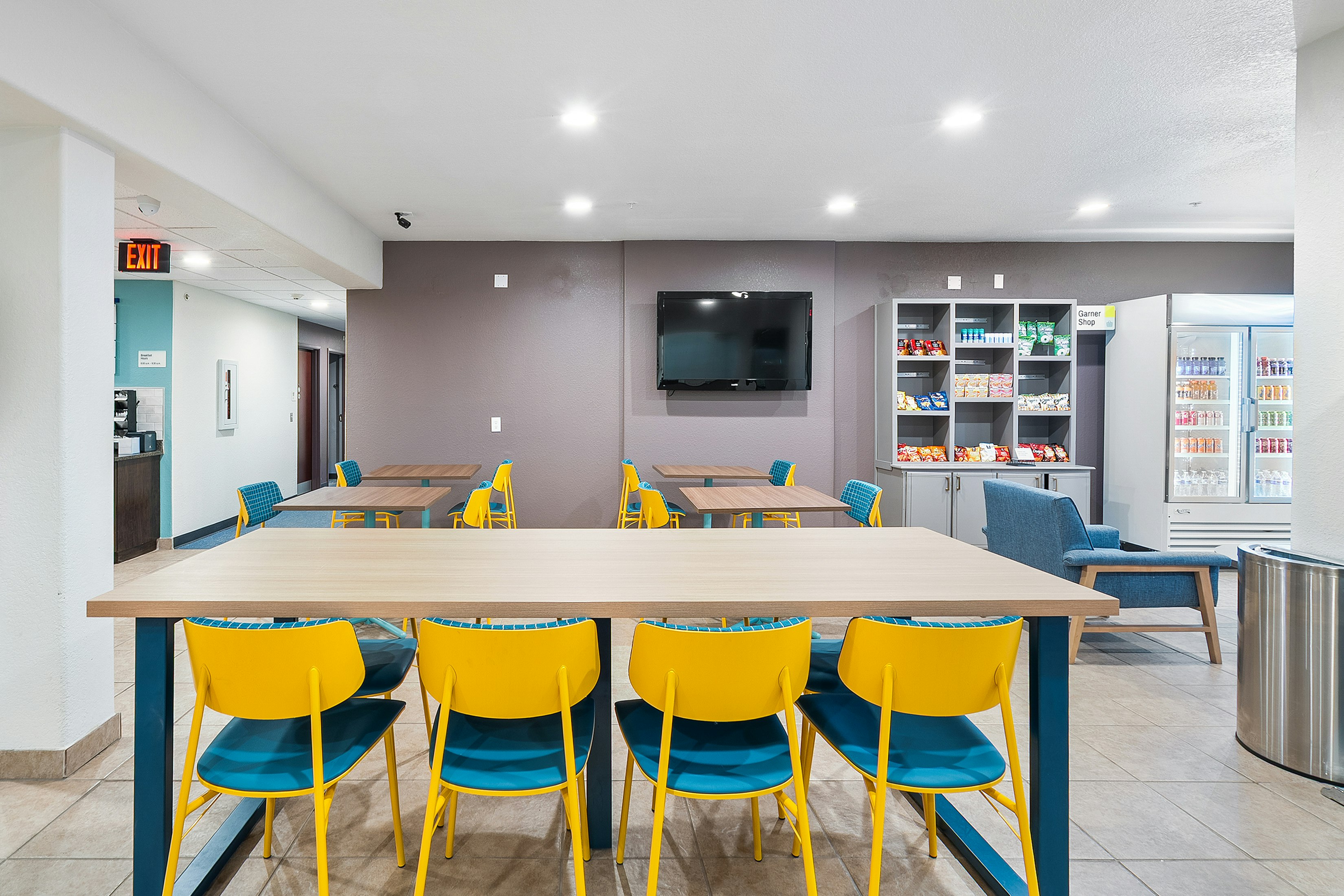 Microtel Inn Suites By Wyndham Gonzales 57/68