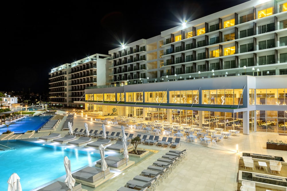Chrysomare Beach Hotel & Resort 6/68
