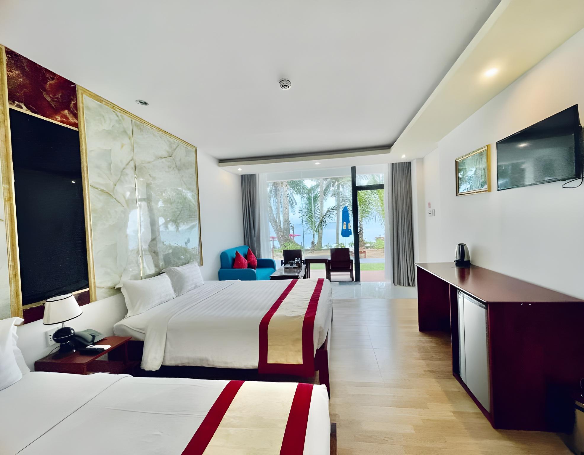 Deluxe, Bungalow, Beach Front