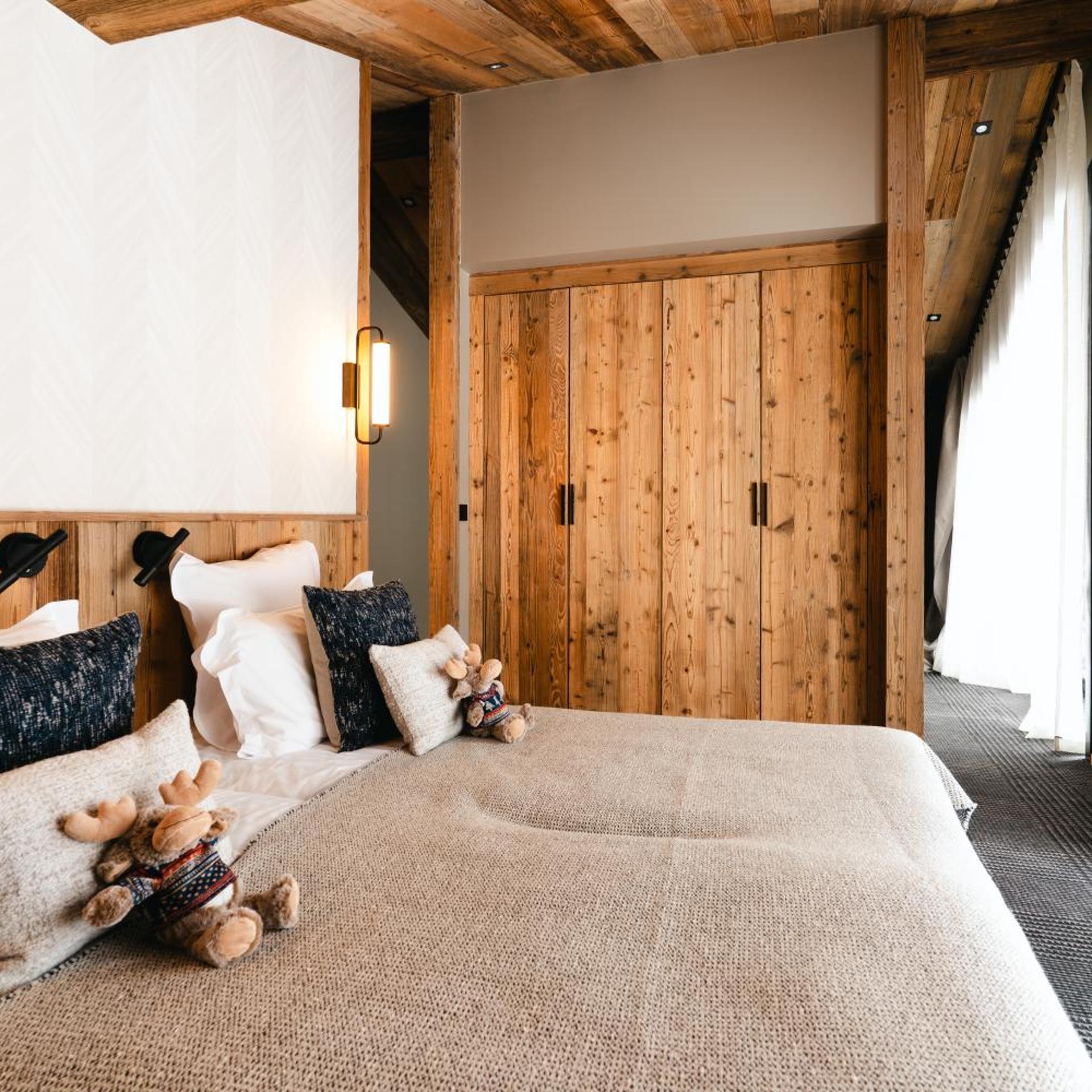Alpine, Penthouse