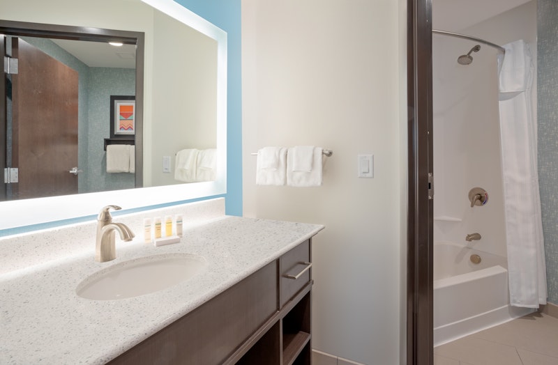 Homewood Suites by Hilton Edina Minneapolis 56/57
