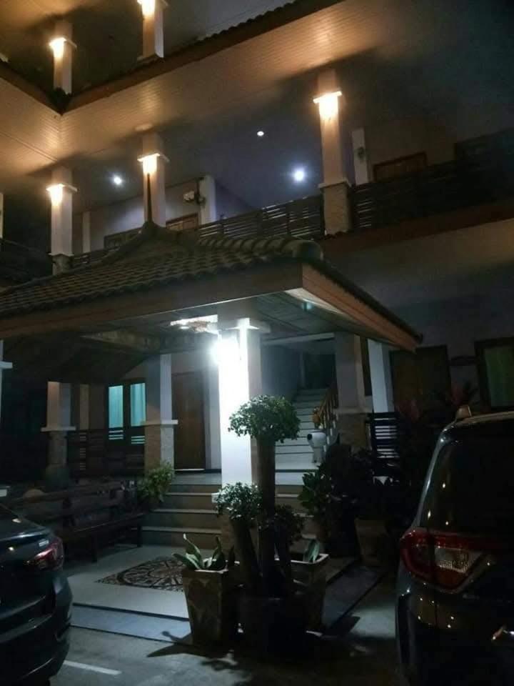 M Grand Bueng Kan 40/42