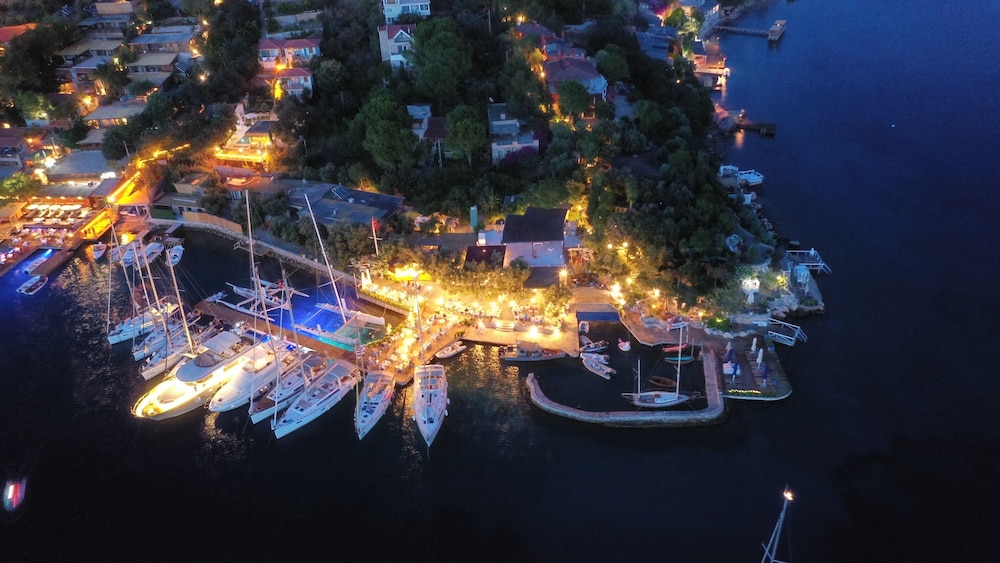 Bozburun Yacht Club 43/49