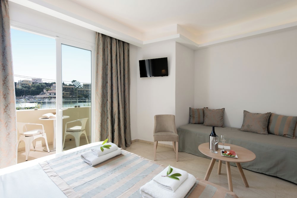 Melina Bay Boutique Hotel 39/60