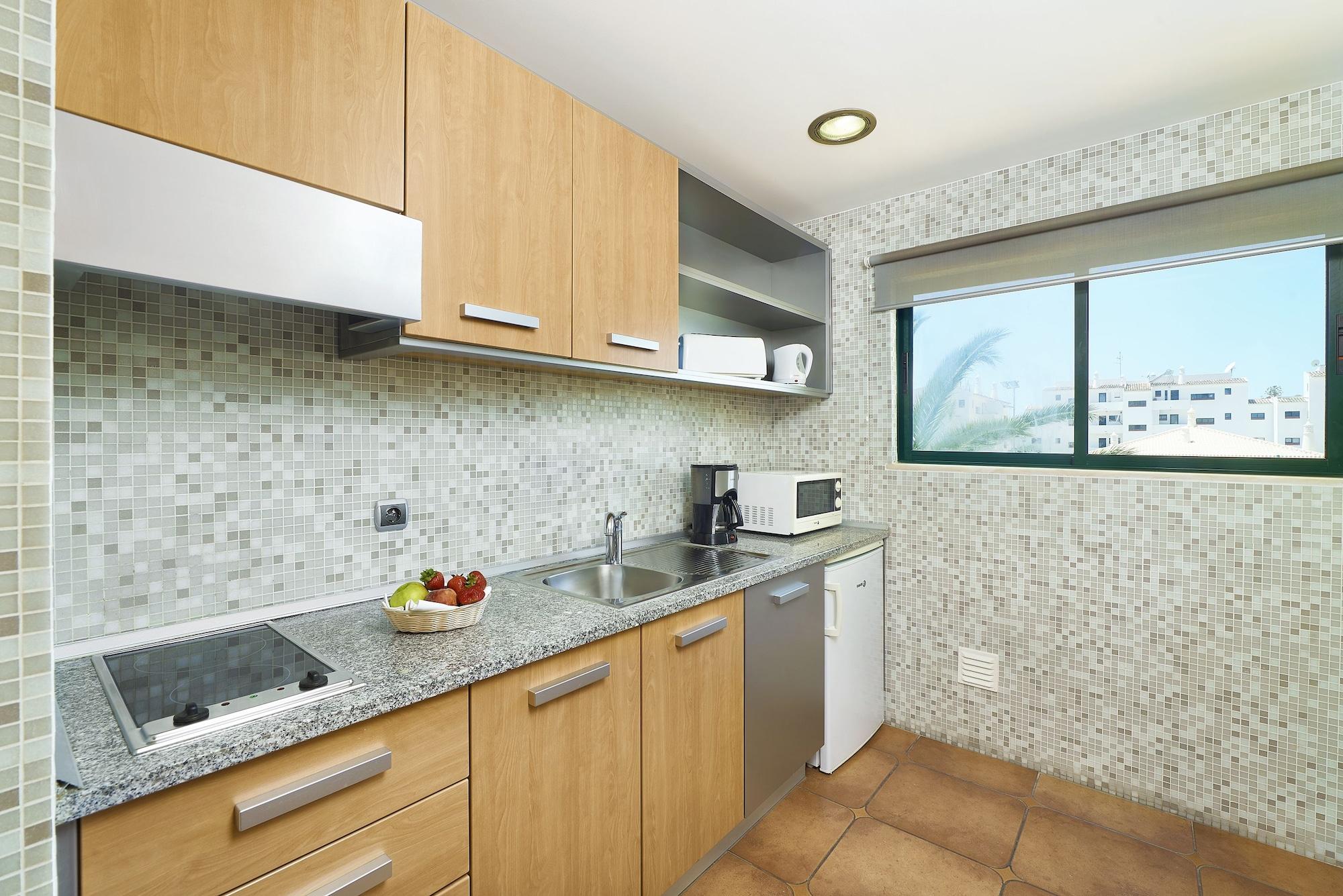 Pool, Classic, Studio, Side Pool Balcony، Oceanus Aparthotel 2/2