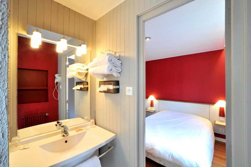 Hotel The Originals Remiremont Arum 38/38