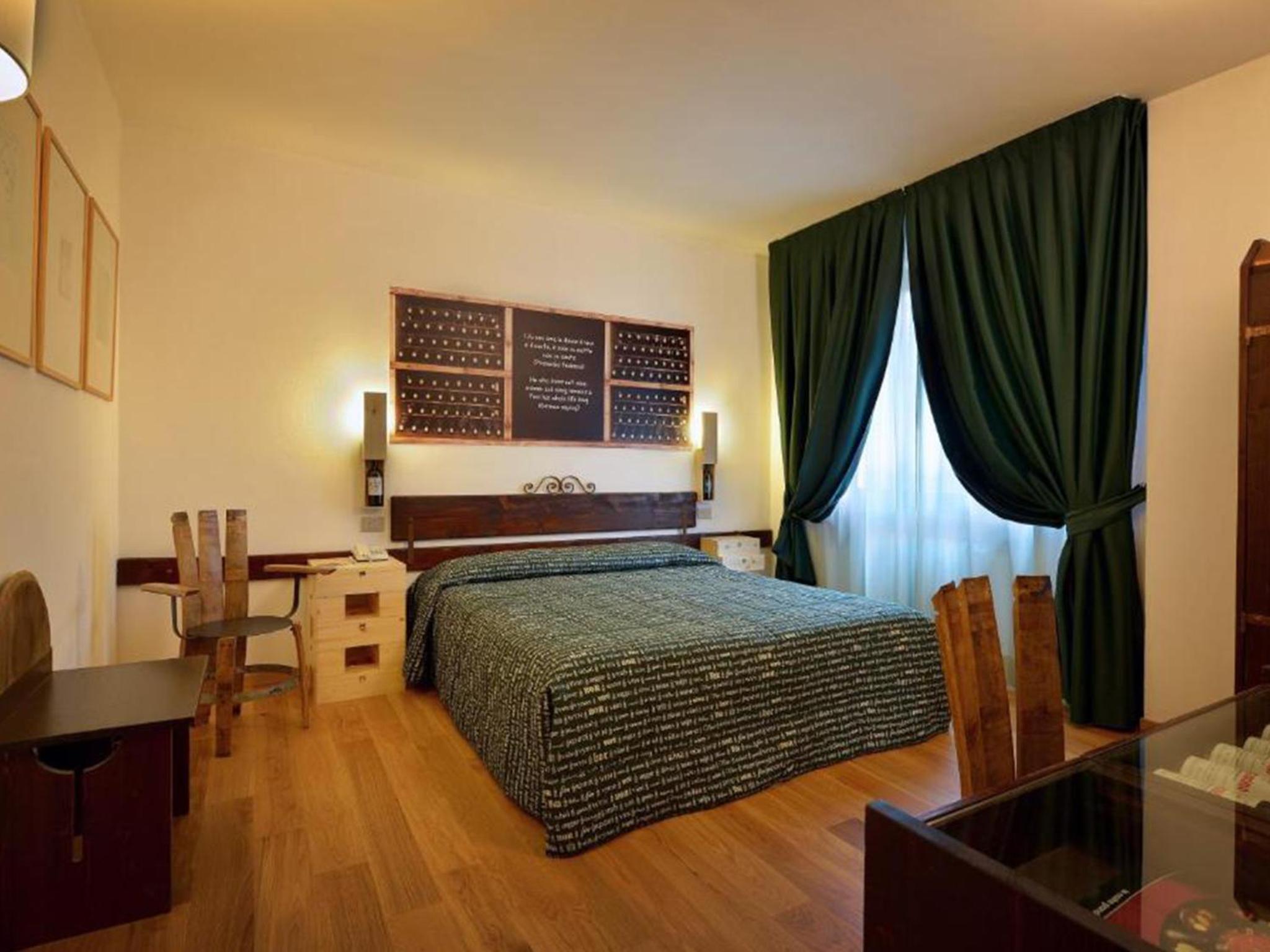 ECONOMY, DOUBLE BED
