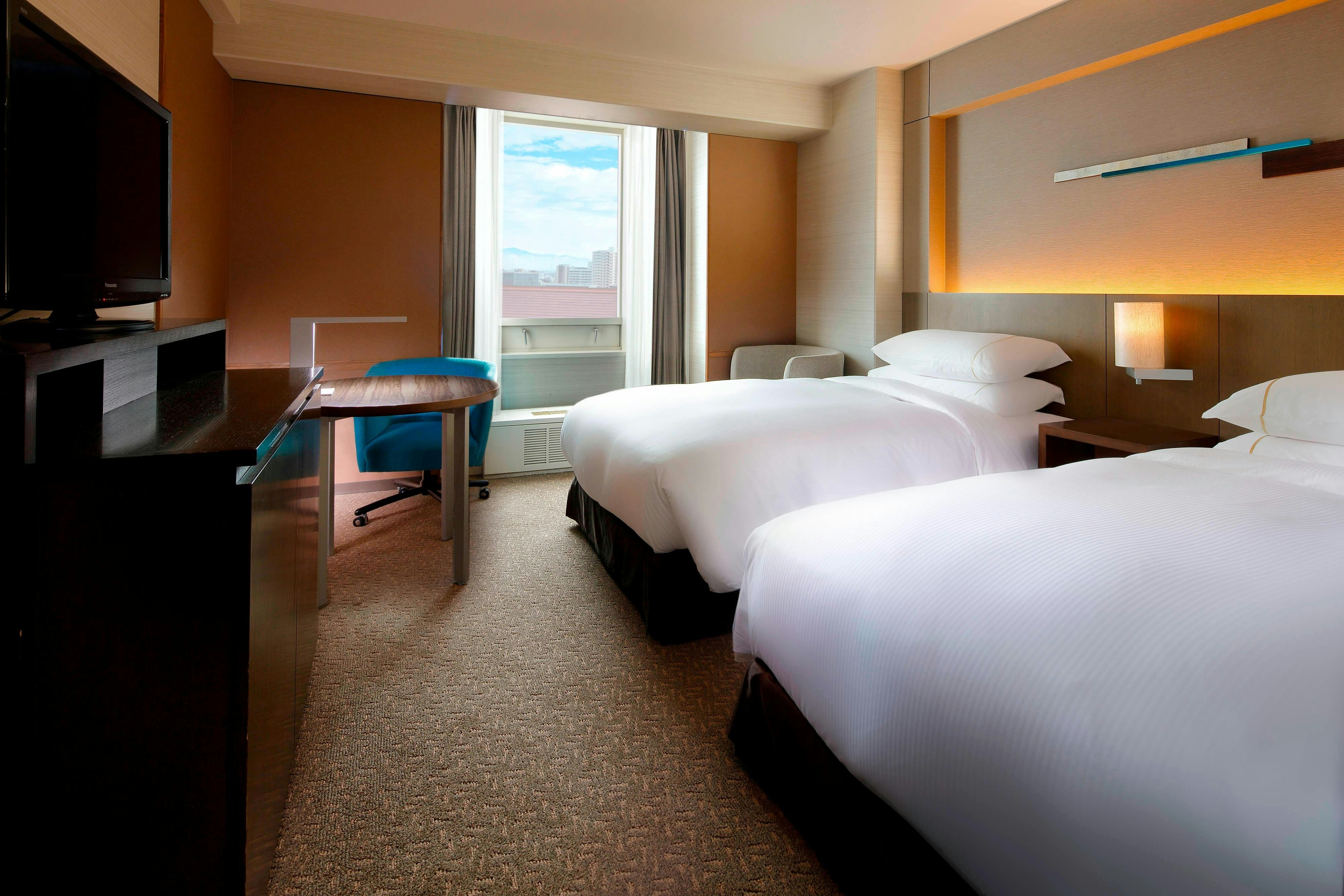 Sheraton Miyako 18/80