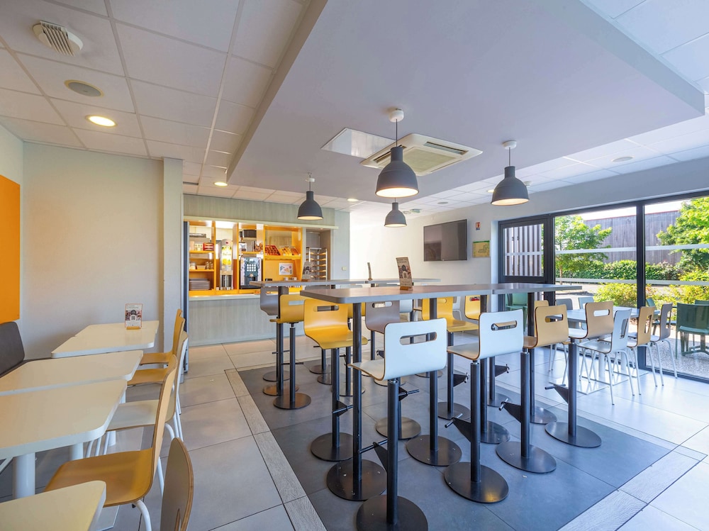 Hotel Premiere Classe Chartres Barjouville 31/50
