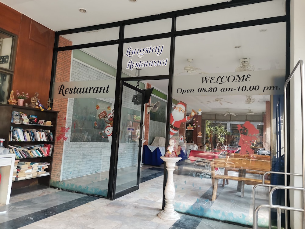 Jomtien Longstay Hotel 12/45