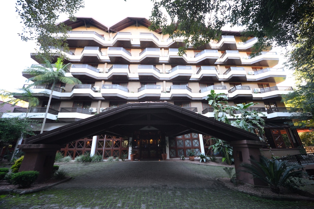 HOTEL AGUAS CLARAS 1/50