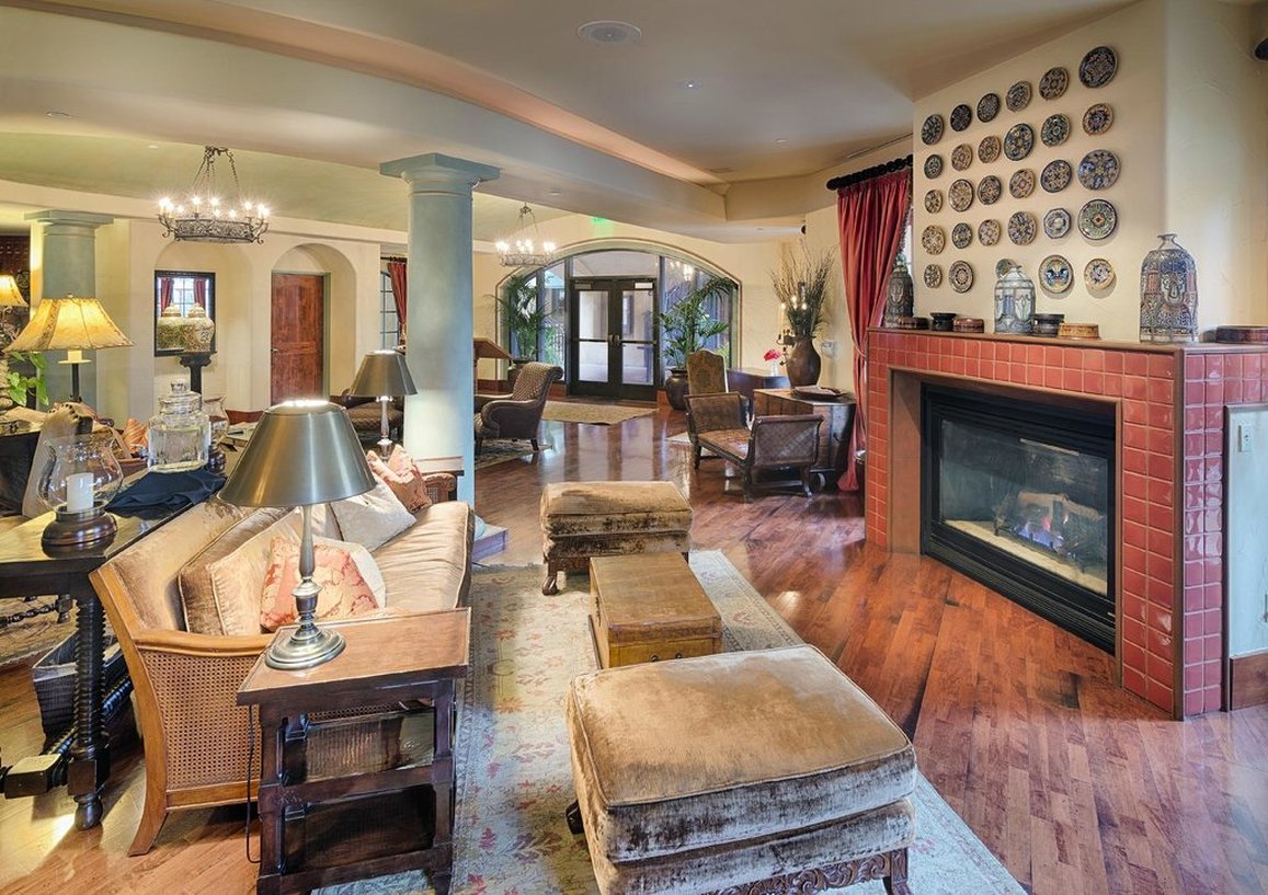 Hotel Los Gatos 28/47