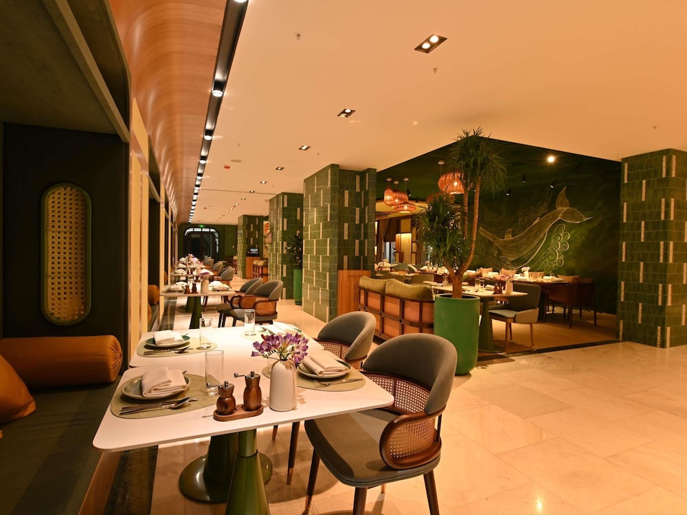 Mercure Tashkent North 80/90