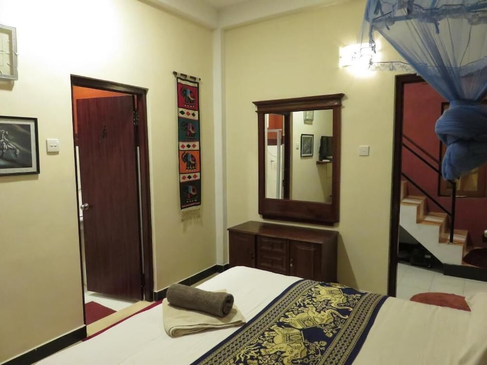 Days Inn Kandy 18/50