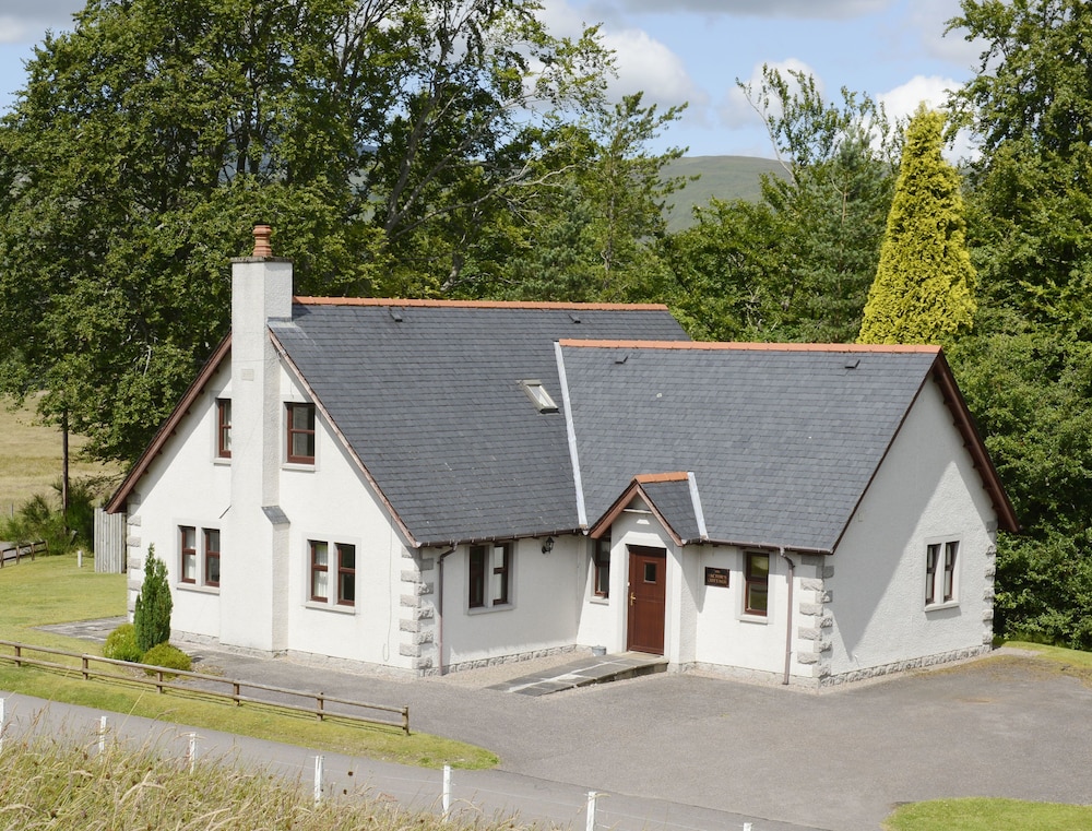 Factors Inn & Cottage 20/25