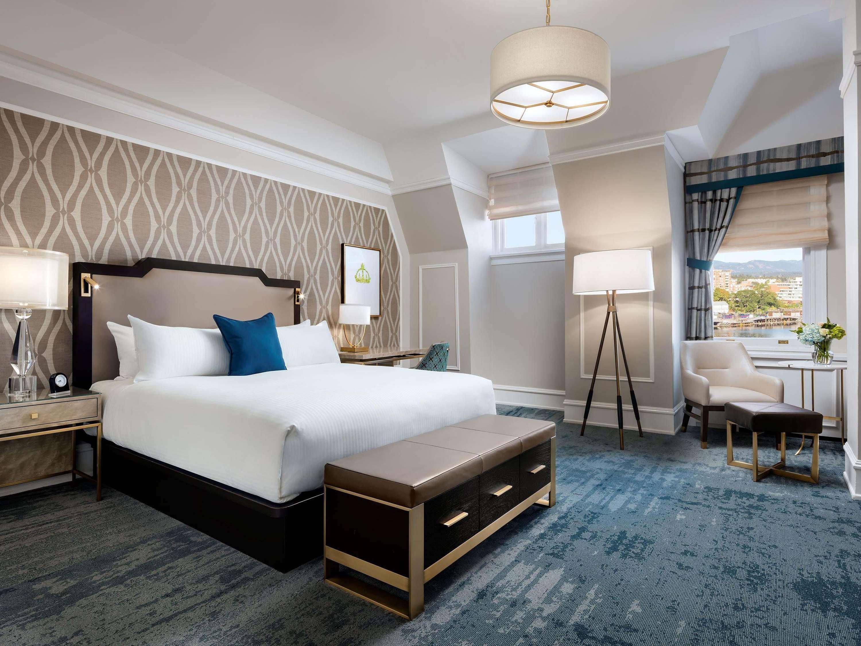 Open Plan, Deluxe, 2 Queen Beds, Harbour View, Large