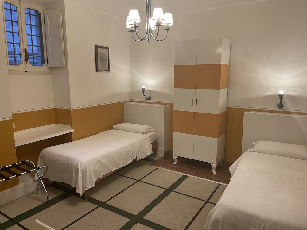 Piazza Di Spagna Prestige 12/50