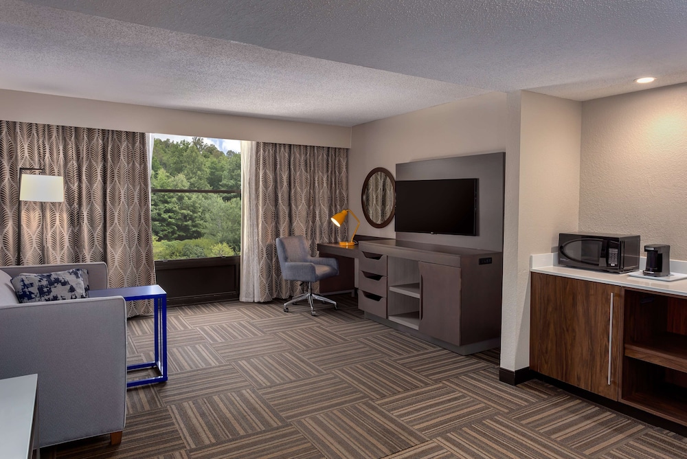 Hampton Inn Bristol 14/28