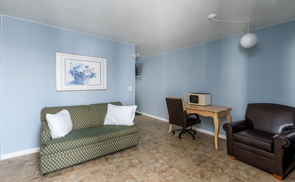 Hotel Charlee Villas By The Beach 41/62