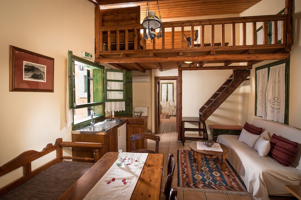 Enagron Ecotourism Village 32/58