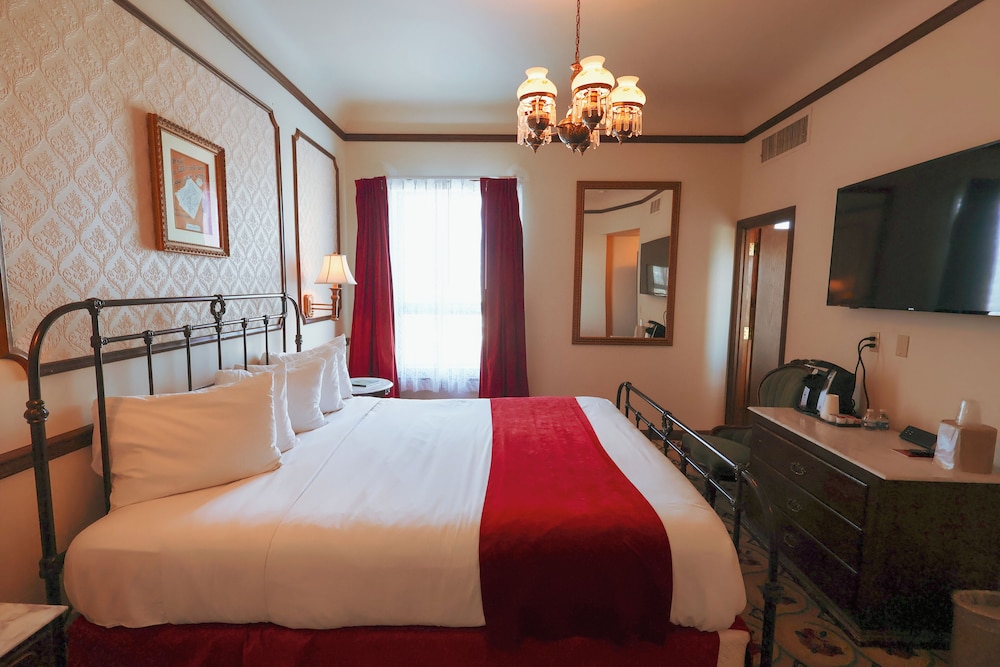 Mizpah Hotel 15/38