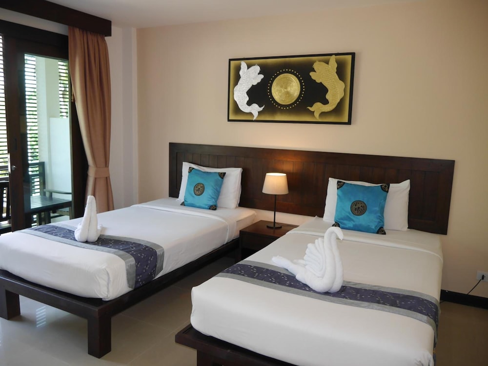 Ampha Place Hotel 16/53