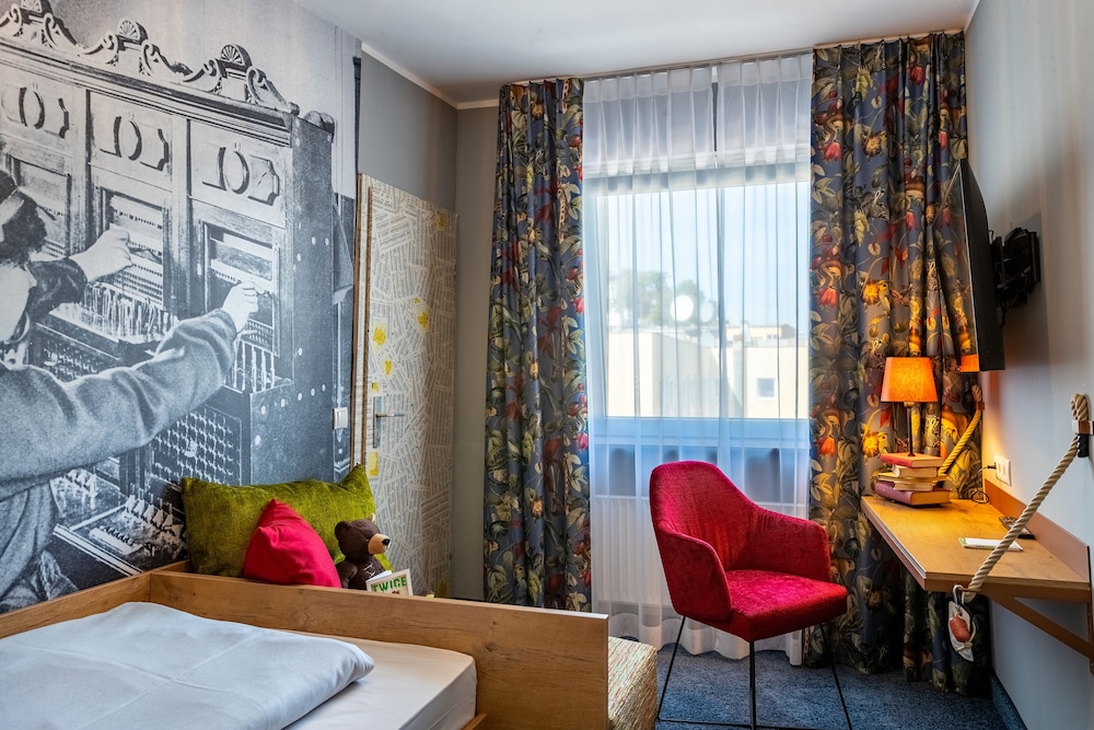 tinyTwice Hotel Bonn 12/50