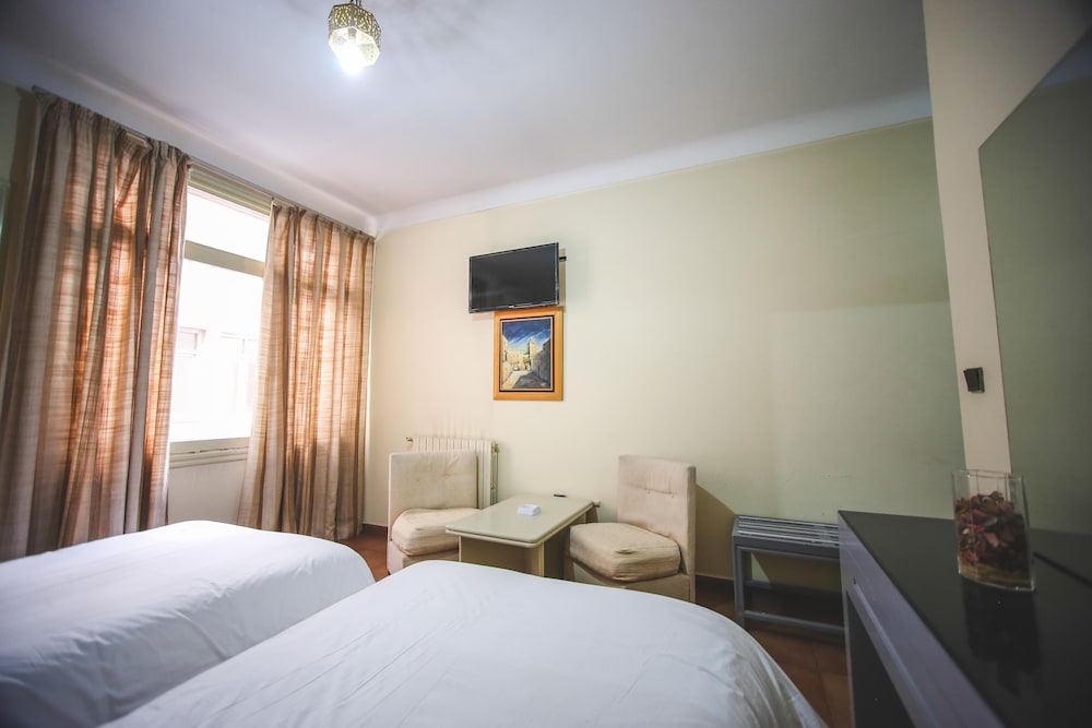 Hotel Bab Mansour 8/40