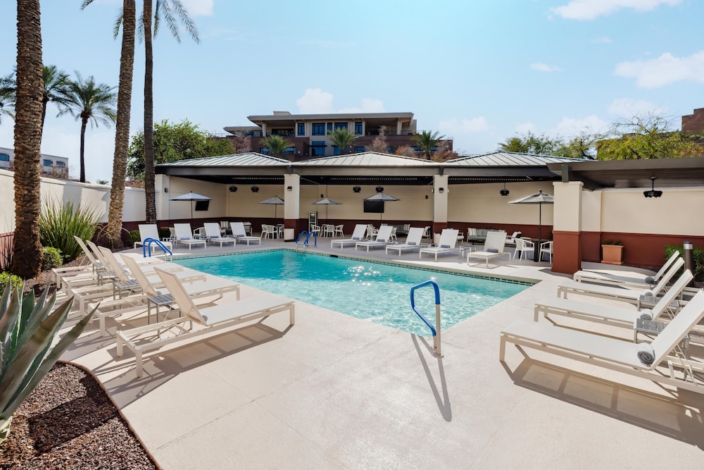 Hyatt Place Scottsdale/Old Town 5/65