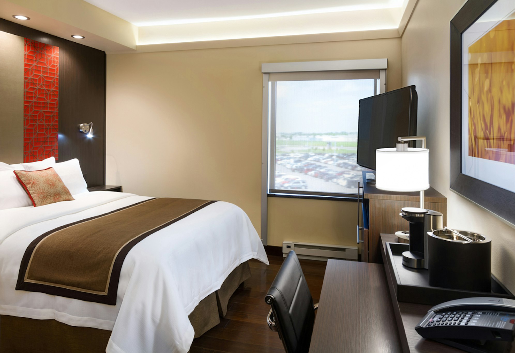 AeroStay Hotel 8/36