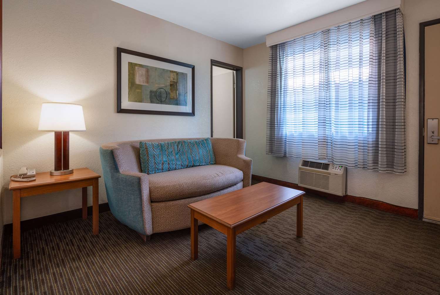 Days Inn By Wyndham Encinitas Moonlight Beach 28/46