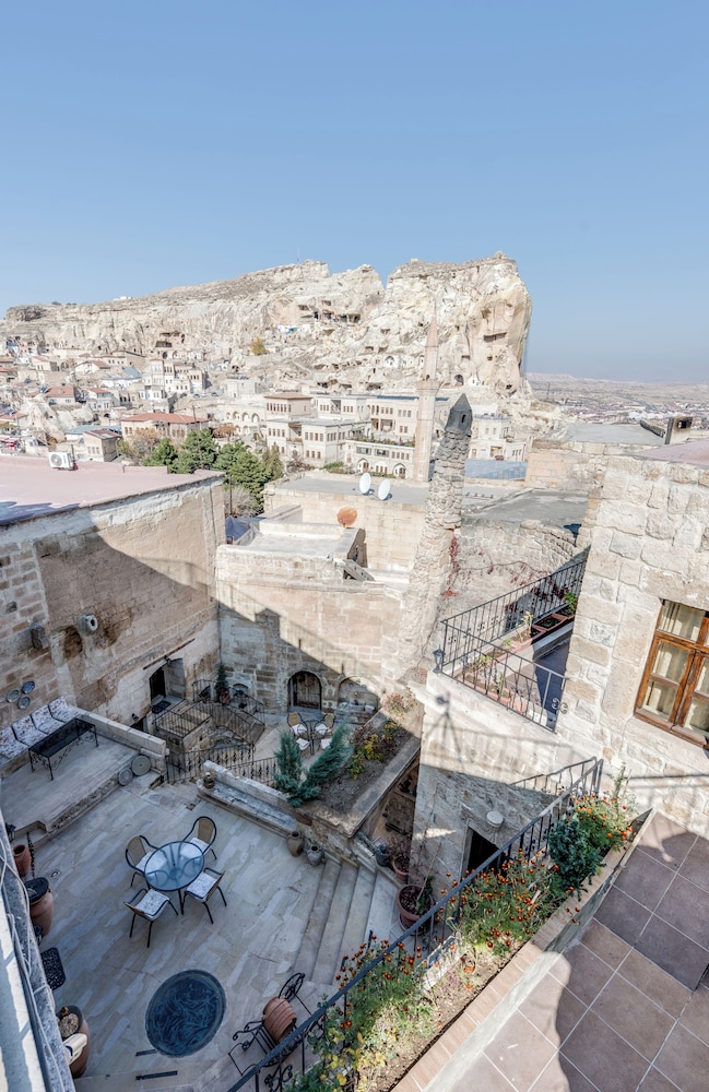 Hotel Temenni Evi 16/50