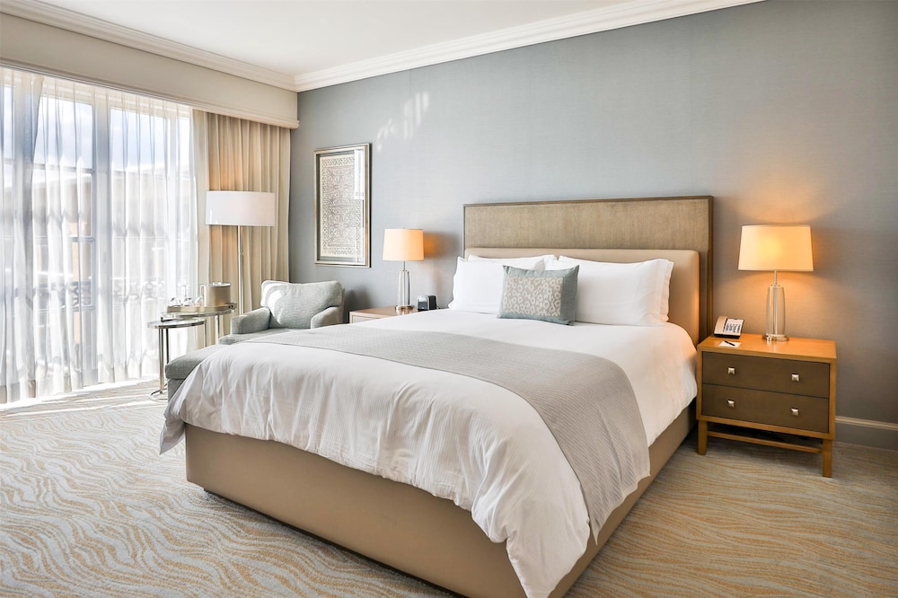Deluxe, King Bed, Sea Front