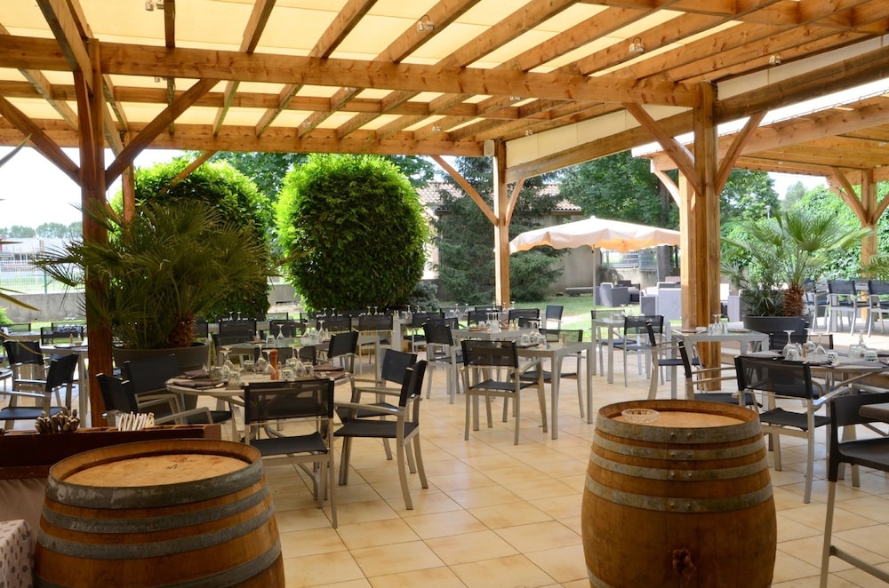 HOTEL SAINT-ROMAIN 43/58