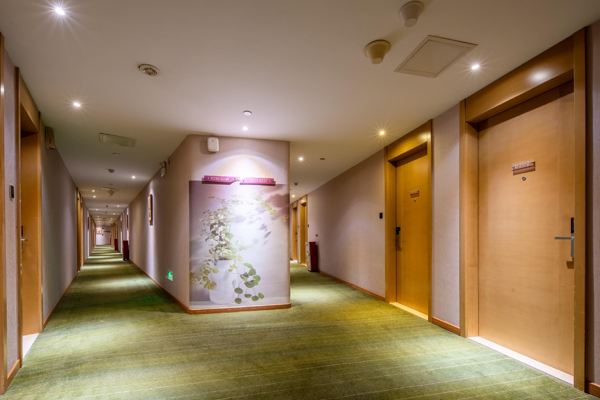 Zhongqing Qiuguo Hotel (Guangzhou Beijing Road Pedestrian Street Zhongshan Memorial Hall Branch) 30/30