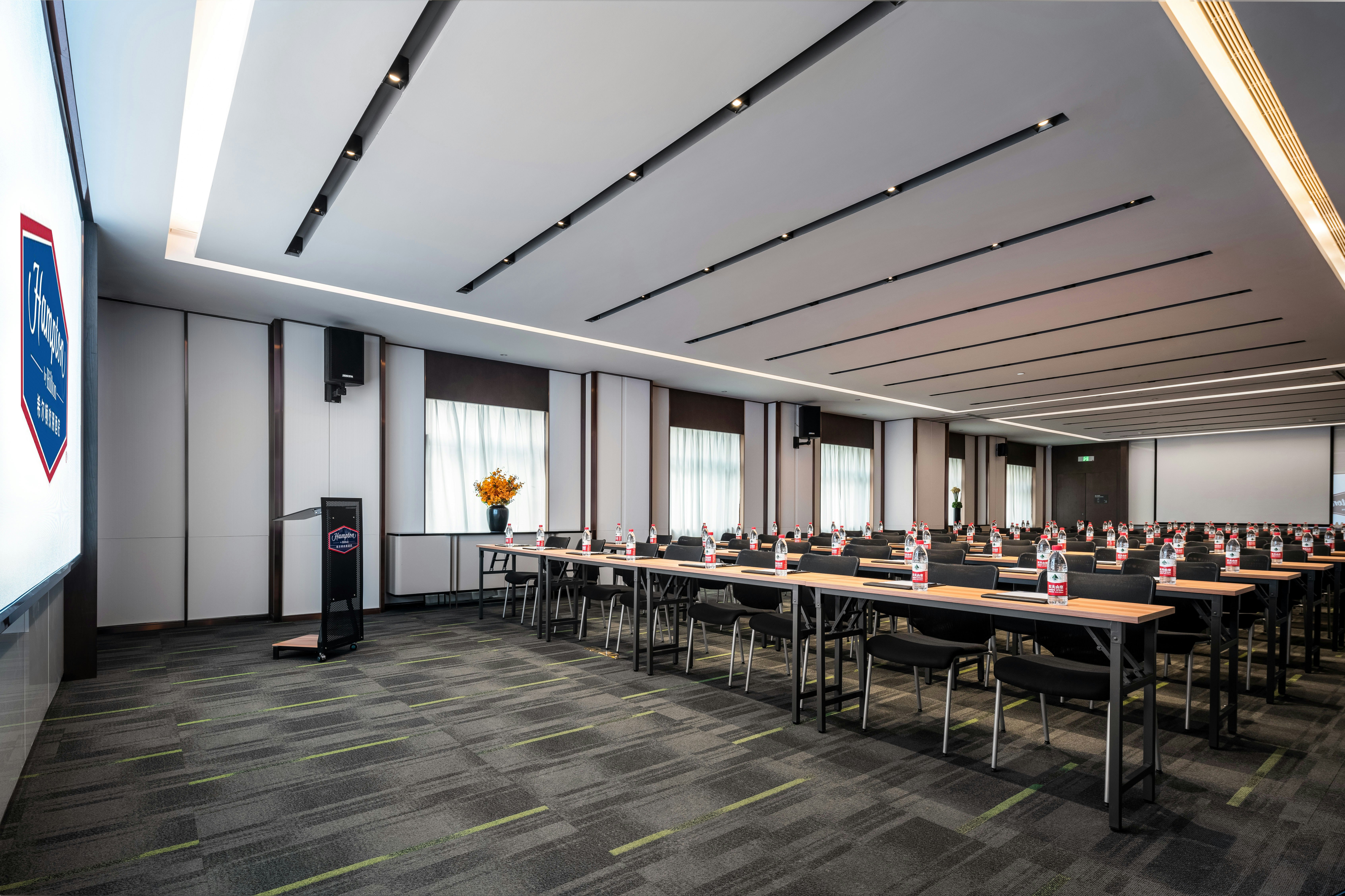 Hampton by Hilton Hangzhou West Lake 23/25