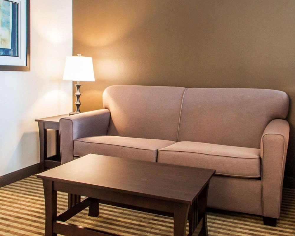 Comfort Inn And Suites Woodward 27/41