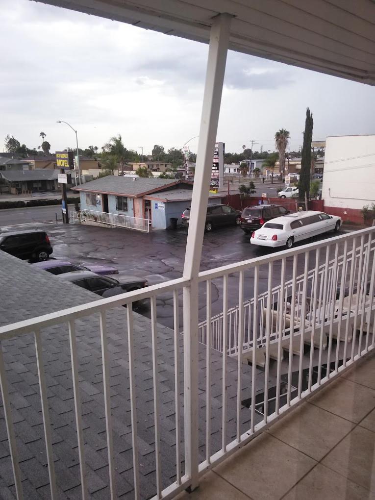 Ace Budget Motel 10/29