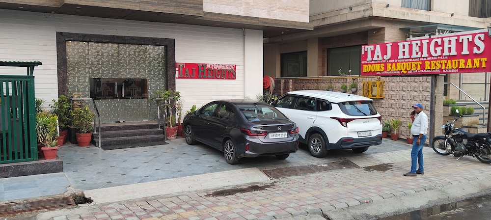 Fabhotel Taj Nagari 41/50
