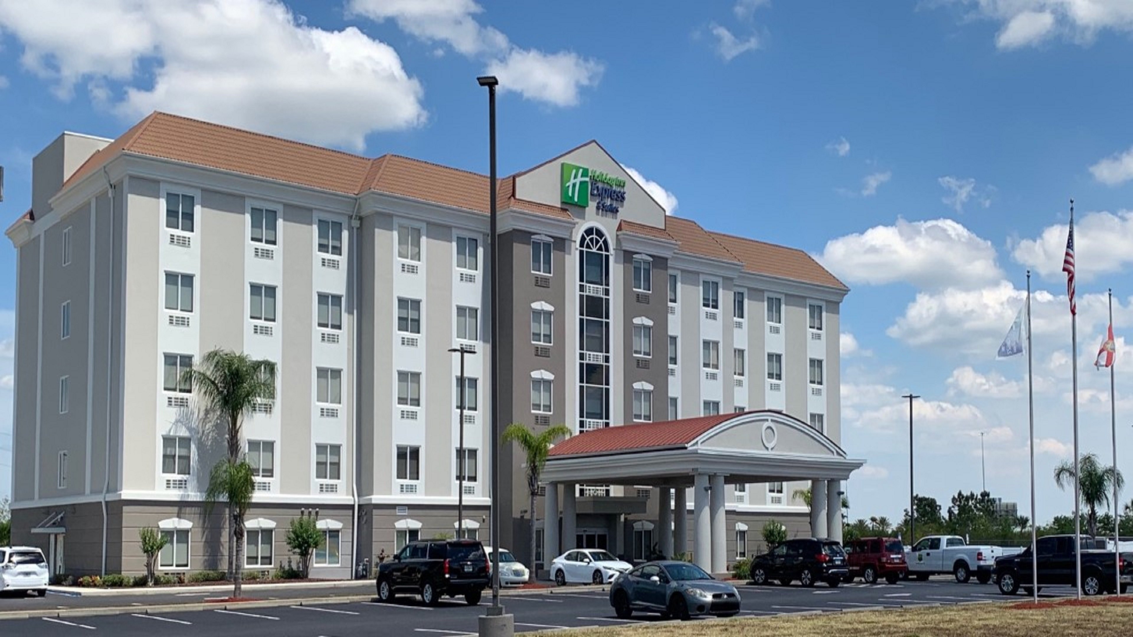 Holiday Inn Express Orlando South Davenport 62/70