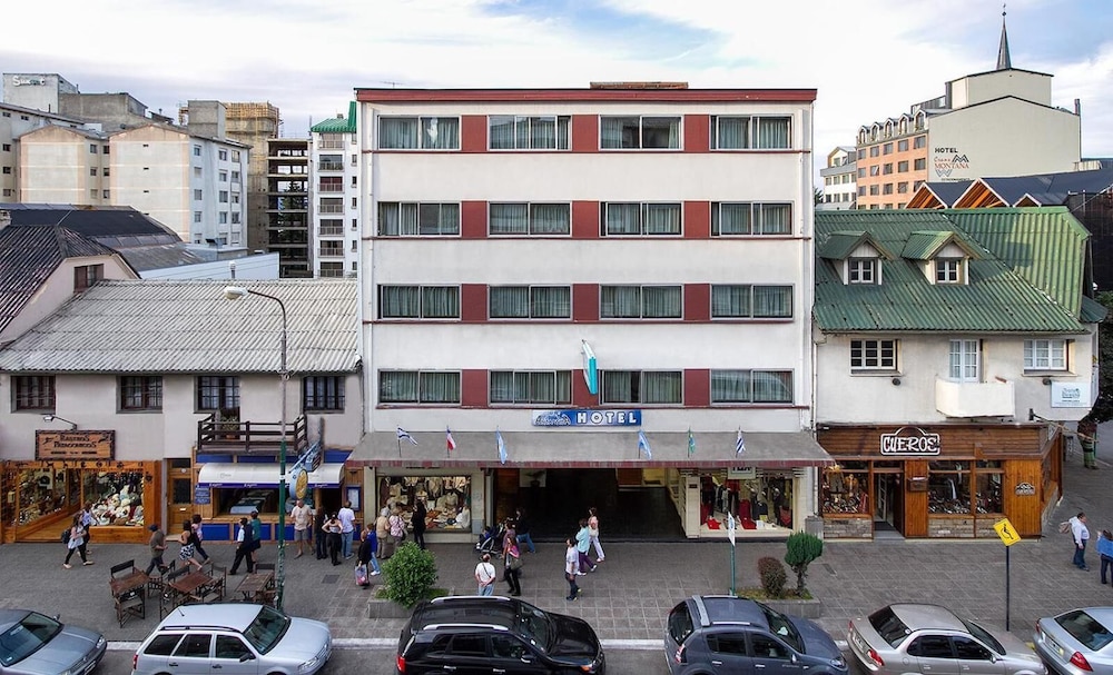 M382 Hotel Bariloche 3/51