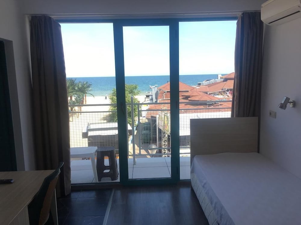Hotel Largo 23/31