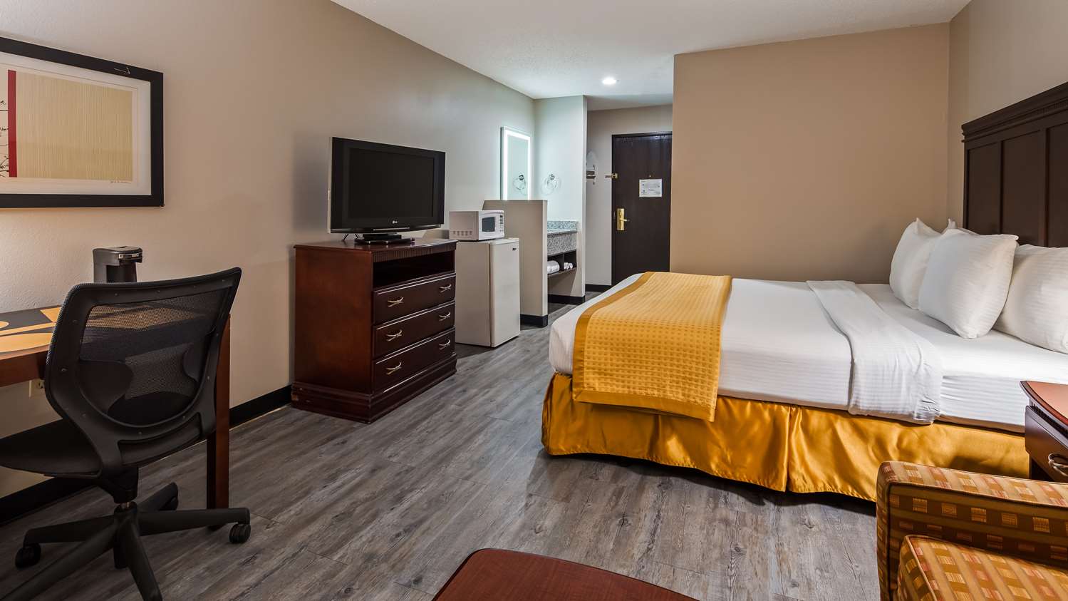 SureStay Hotel by Best Western Orange 13/34