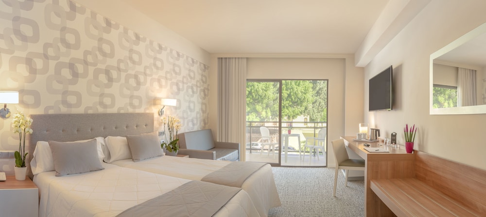Rh Corona Del Mar Hotel 33/56