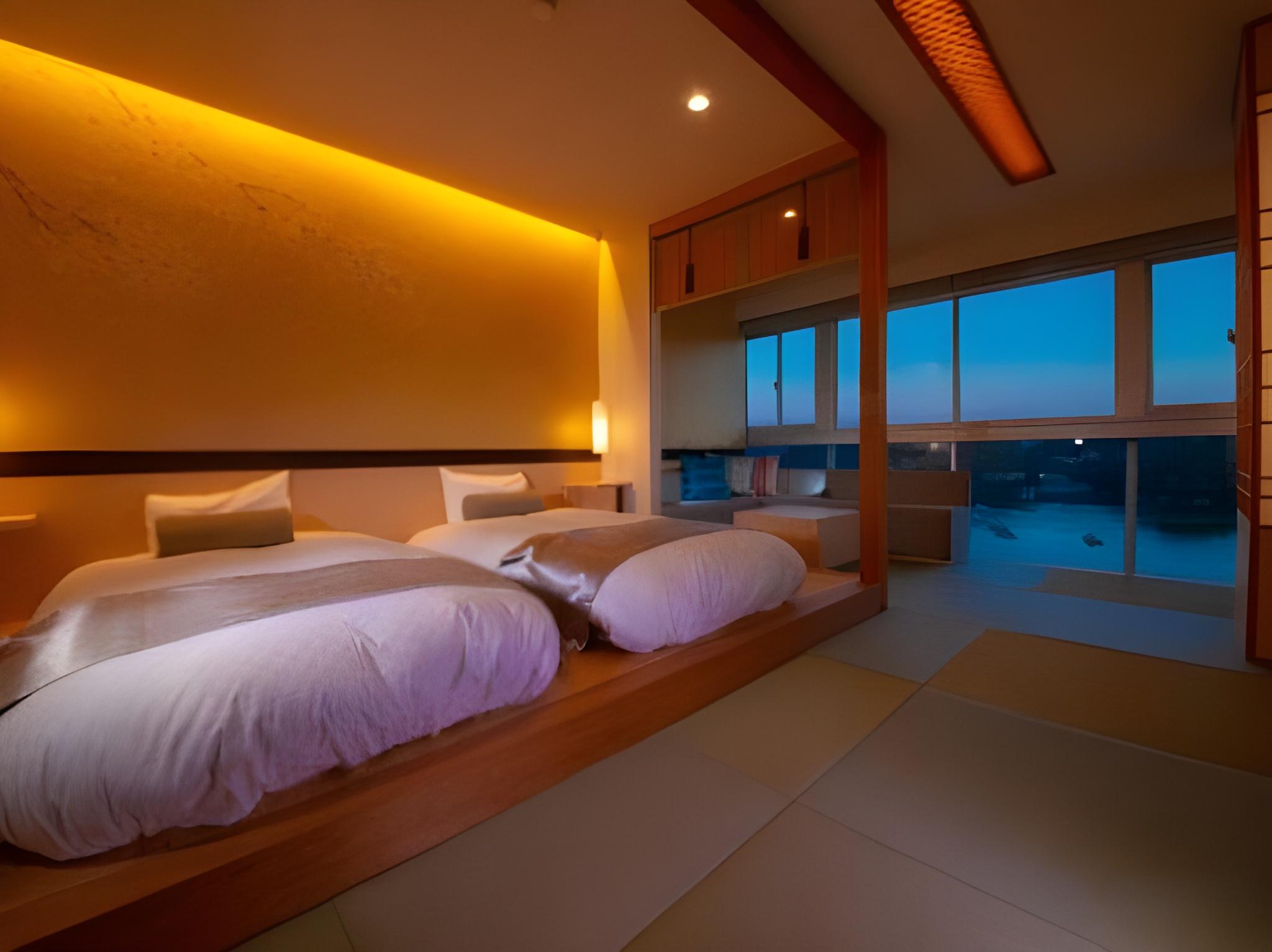 Room, Twin Beds, Sakura Floor