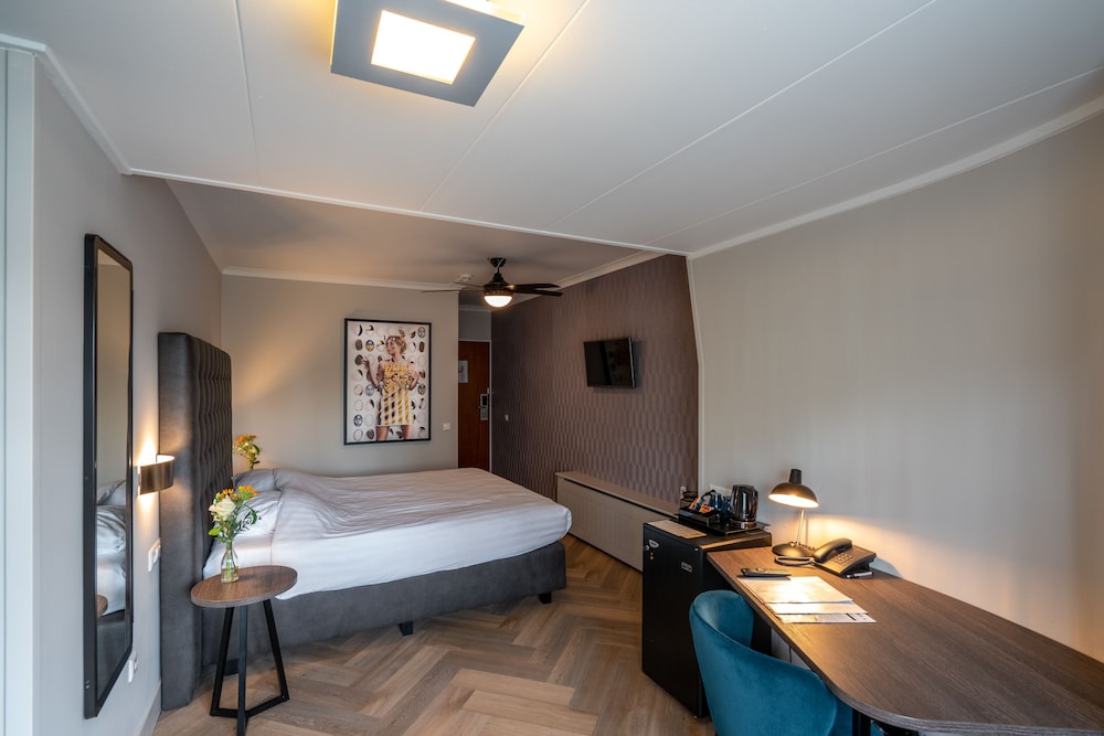 Hotel de Korenbeurs 6/35