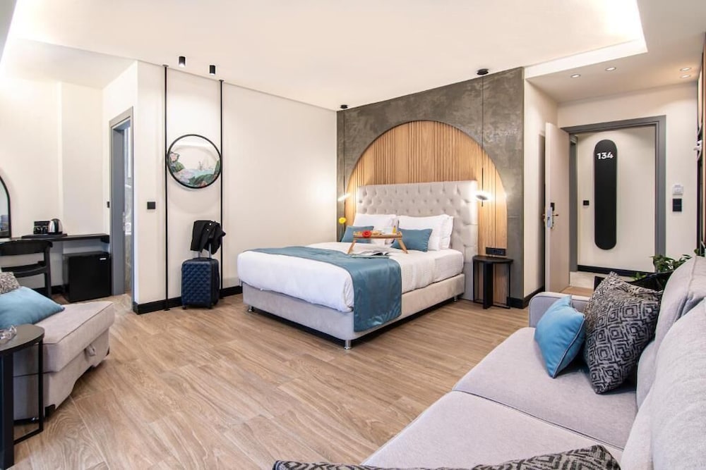 Thalassa Apartments 13/50