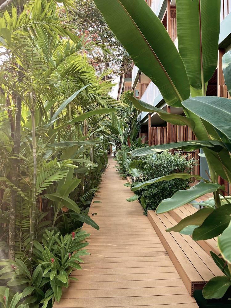 The Stay Chaweng Beach Resort 40/50