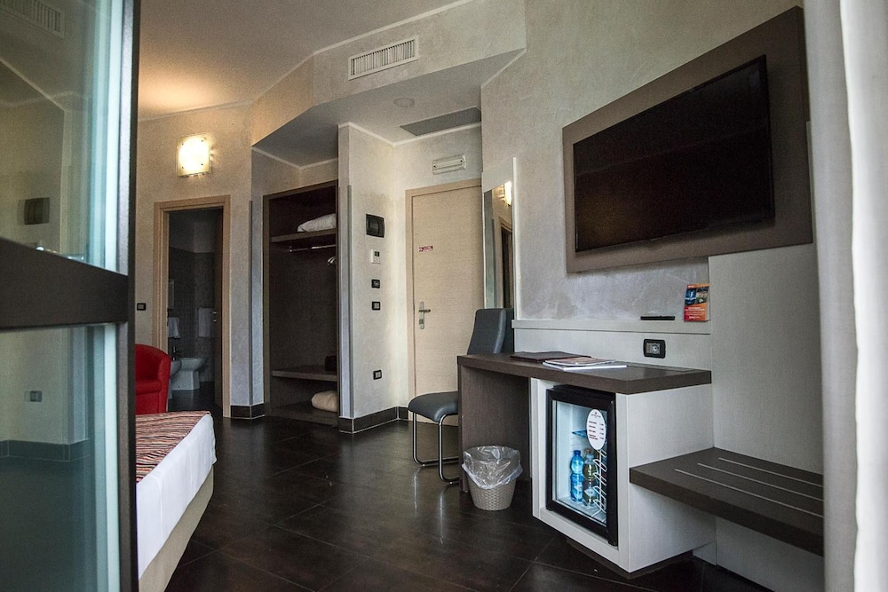 Hotel Milano Navigli 28/71